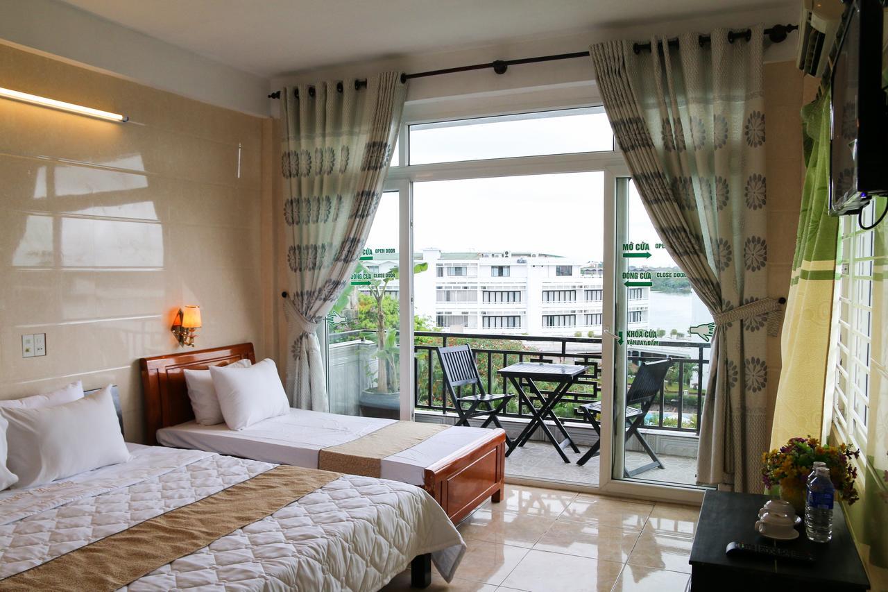 Hue Family Boutique Homestay Exteriör bild