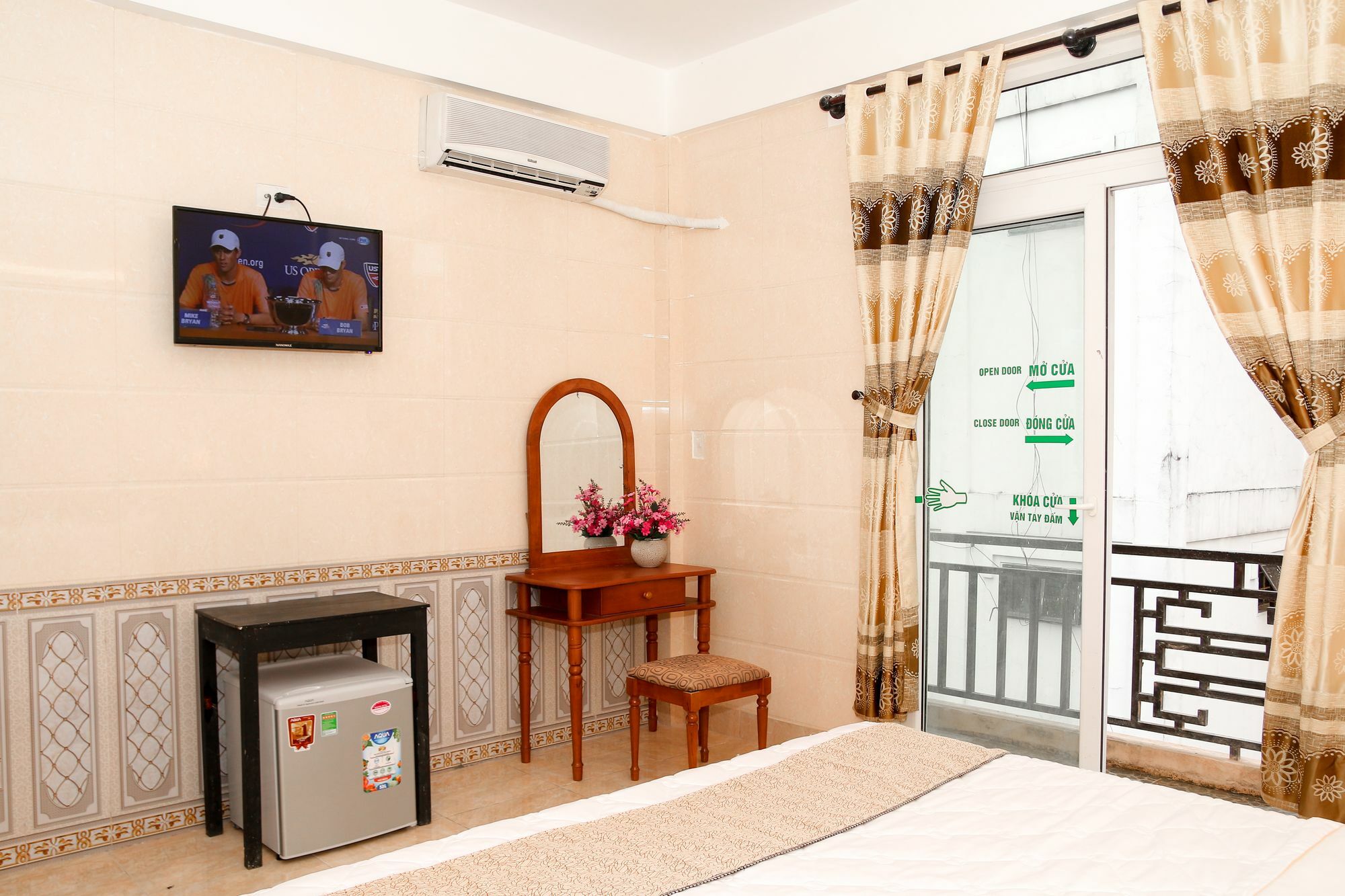Hue Family Boutique Homestay Exteriör bild