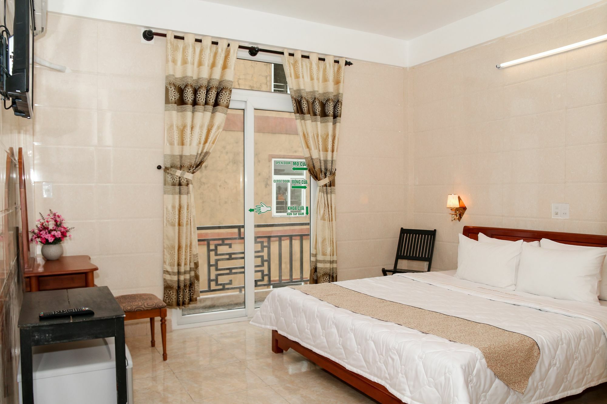 Hue Family Boutique Homestay Exteriör bild